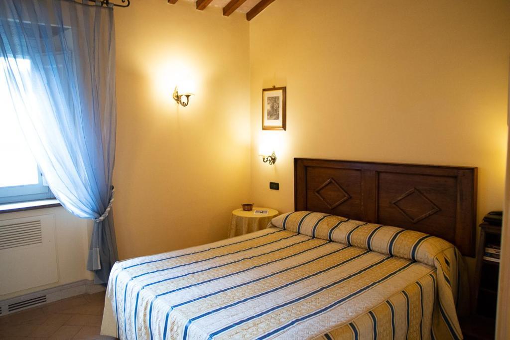 Palazzo Leti Residenza D'Epoca Hotel Spoleto Bagian luar foto